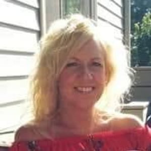 Meet your Posher, Jenee